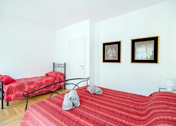 Dodo Red By 