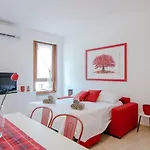 Dodo Red By 