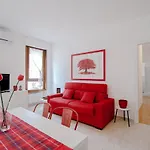Dodo Red By 