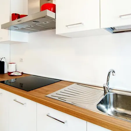 Apartment Dodo Red - The House Of Travelers Como