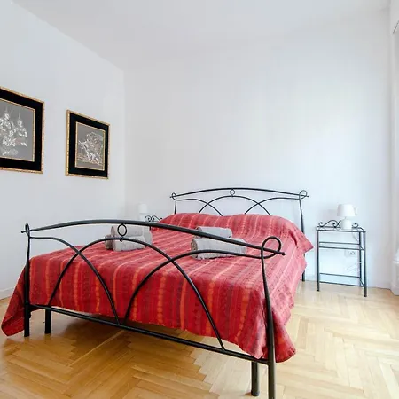 Dodo Red - The House Of Travelers Apartament *